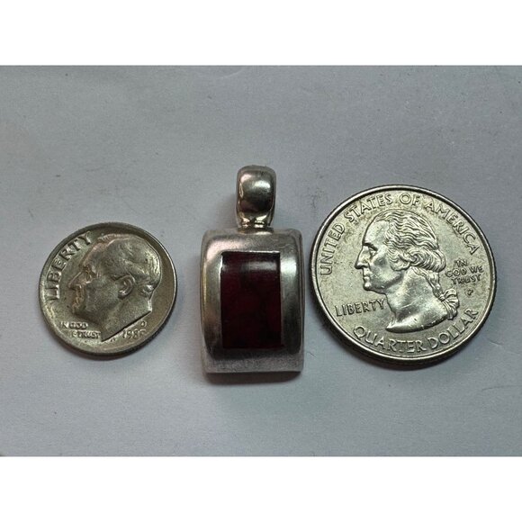 Estate Sterling Silver 925 Garnet Red Stone Pendant, Rectangular Bezel, 5g - Picture 6 of 8